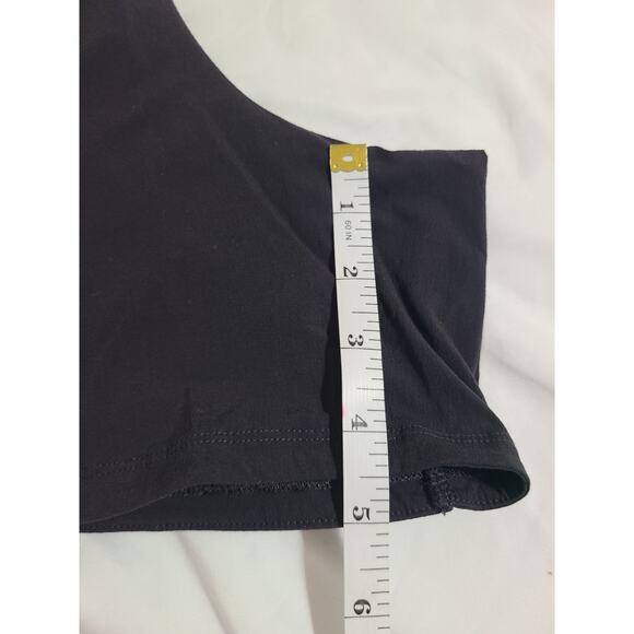 Gymshark large women's black athletic shorts - Picture 9 of 9